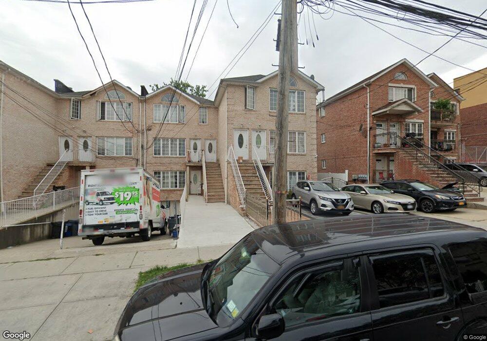 9220 195th Place, Hollis, NY 11423 - photo 1