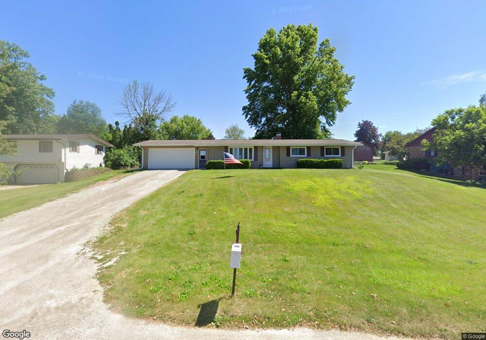 48 Greenview Dr, West Branch, IA 52358 - photo 1