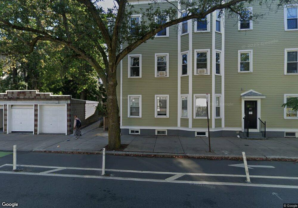 88 Hampshire St unit 1, Cambridge, MA 02139 - photo 1