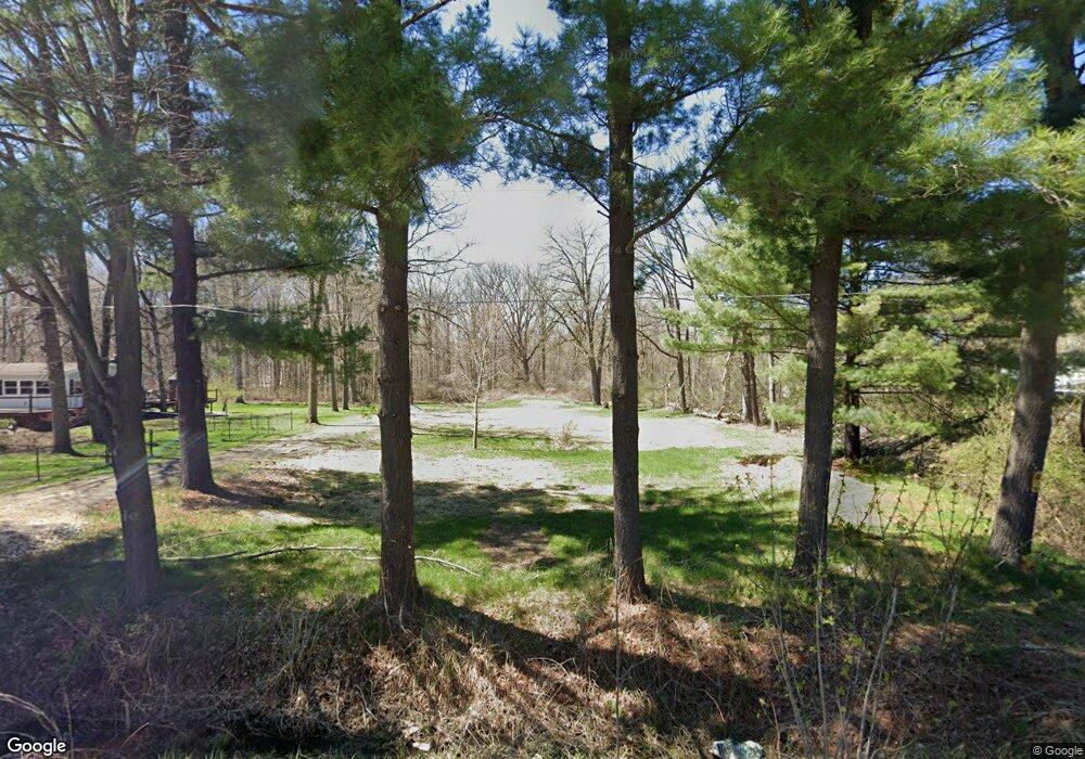 1015 Sandow Rd, Midland, MI 48640 - photo 1