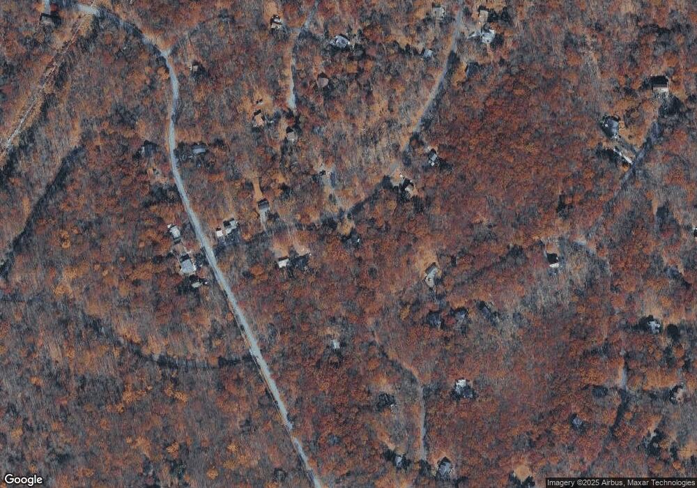 122 Hummingbird Trail, Bushkill, PA 18324 - photo 1