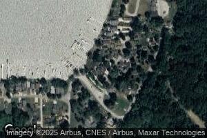 122 Lakeside Ct, Fremont, IN 46737