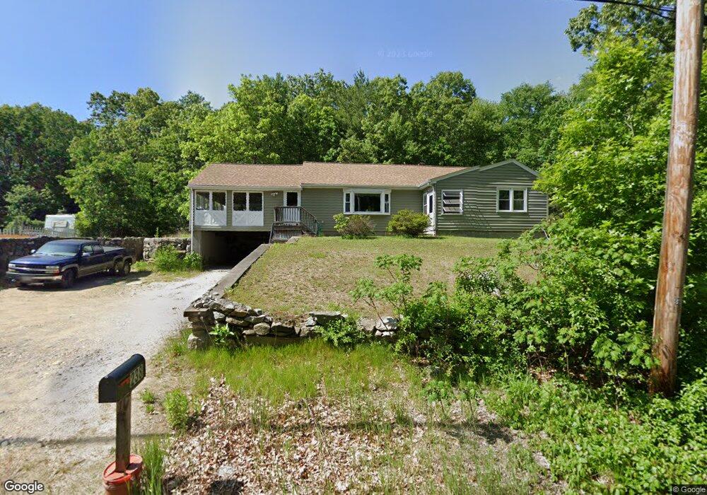 238 E Hartford Ave, Uxbridge, MA 01569 - photo 1