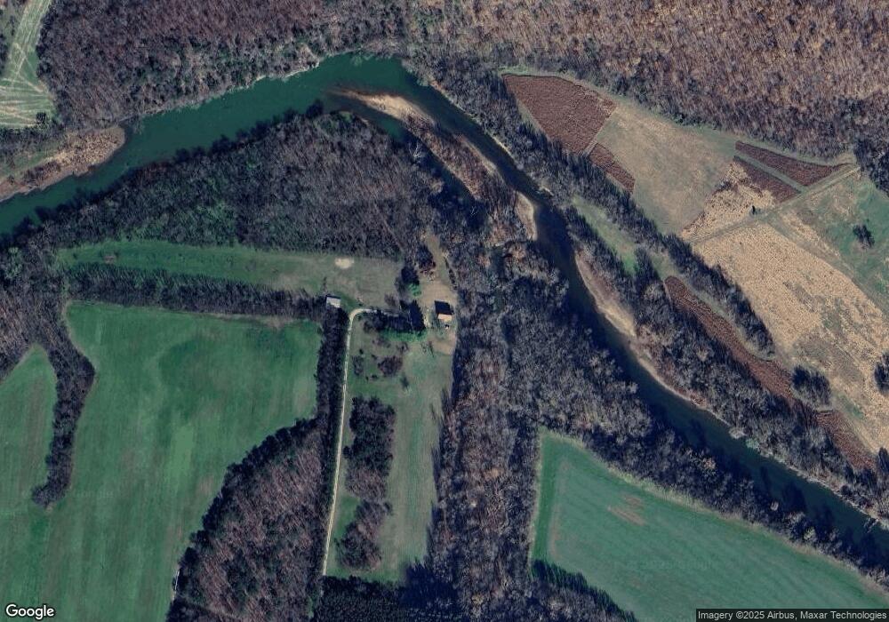 341 Tractor Ln, Linden, TN 37096 - photo 1