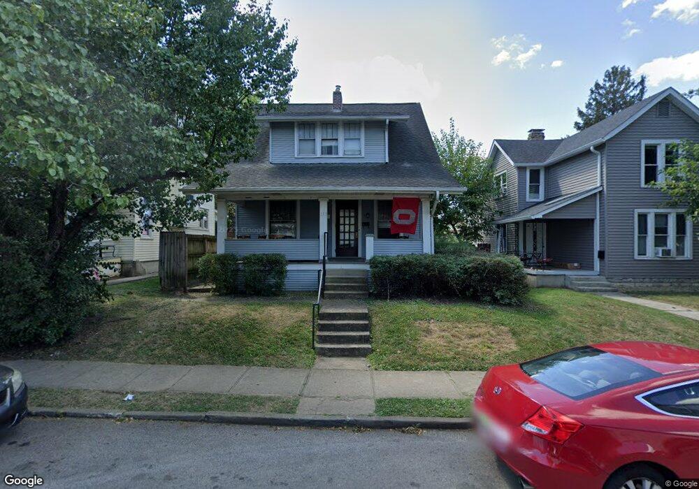 153 W Norwich Ave, Columbus, OH 43201 - photo 1