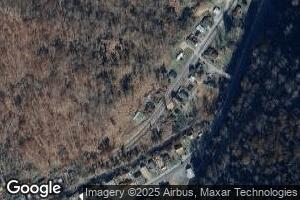 74 Cleveland St, Logan, WV 25601