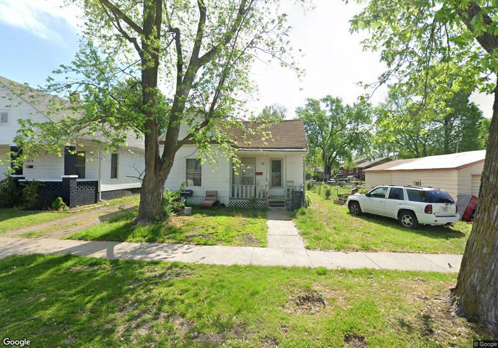 510 Burkholder St, Moberly, MO 65270 - photo 1