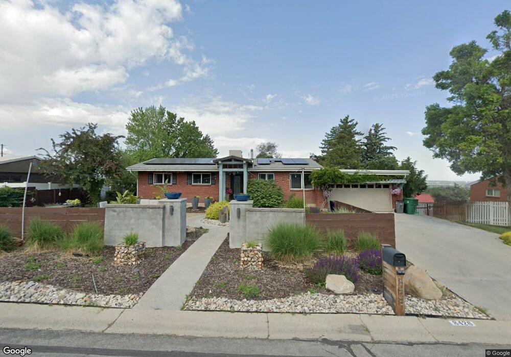 8426 Strato Dr, Sandy, UT 84093 - photo 1