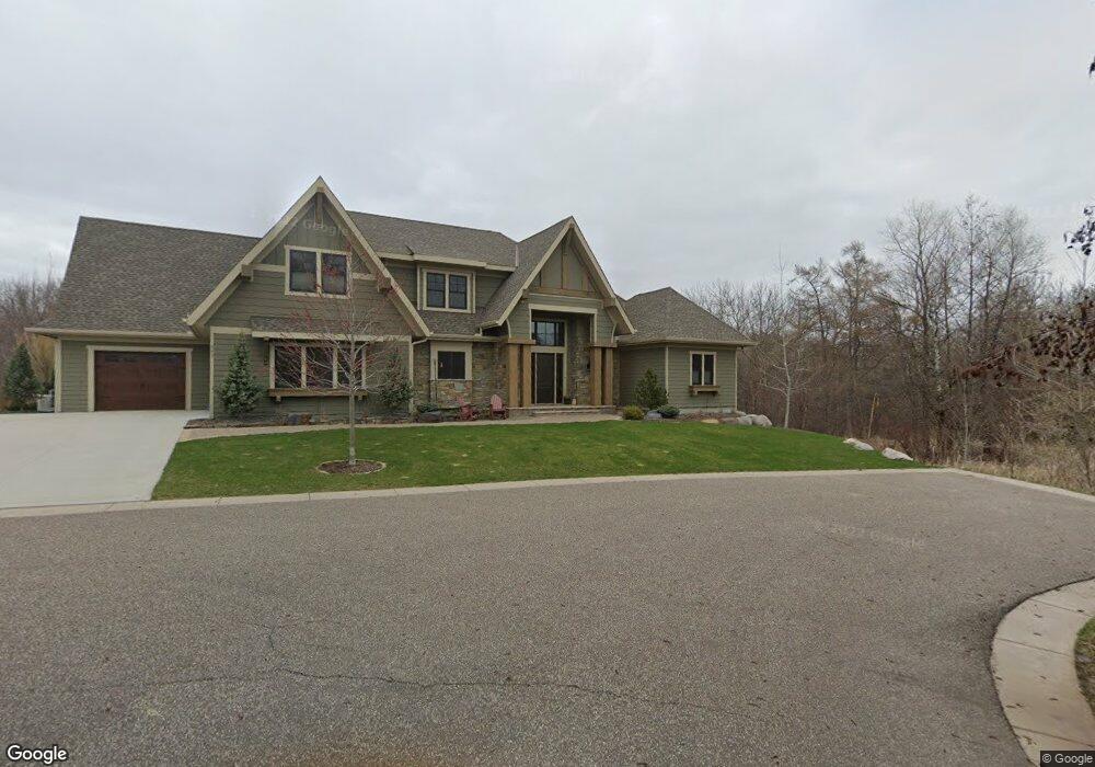 4271 Lindsey Ln, Minnetonka, MN 55345 - photo 1