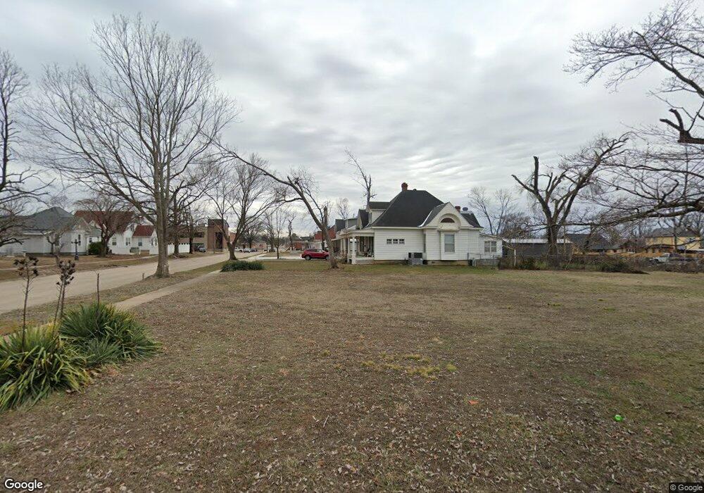 411 W Cedar St, Rogers, AR 72756 - photo 1