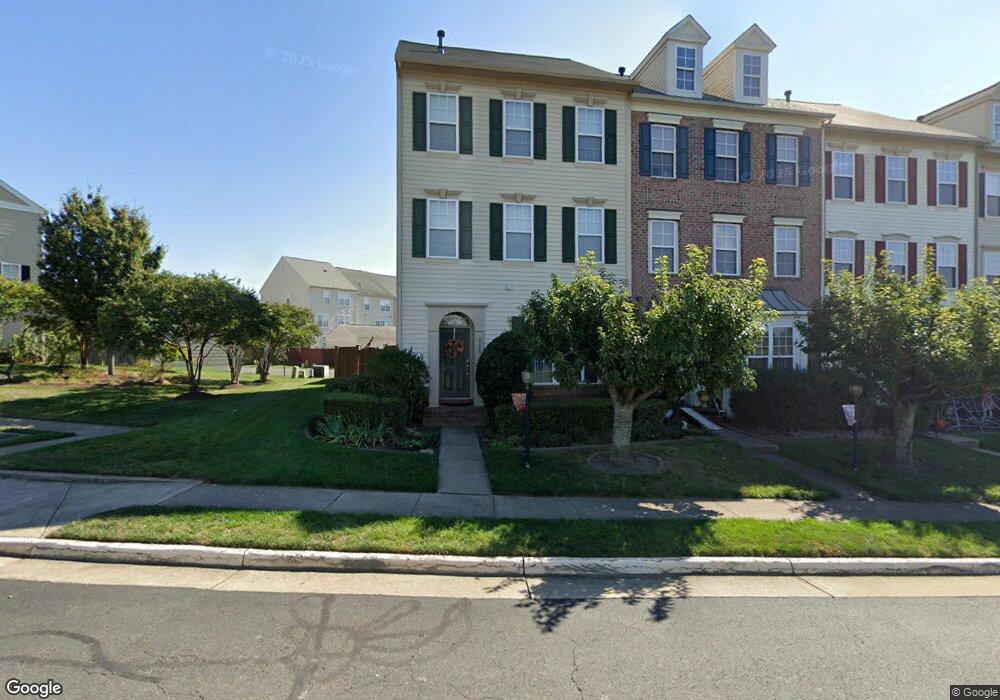 9225 Ribbon Falls Loop, Bristow, VA 20136 - photo 1