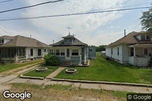 205 1st Ave, Carbon Cliff, IL 61239