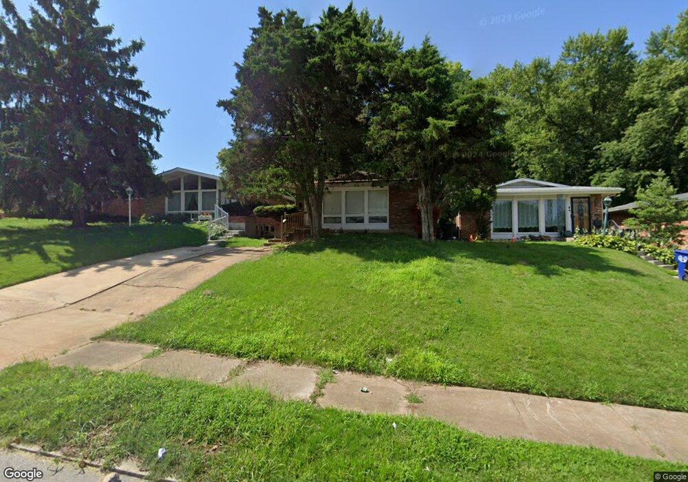 4434 Carter Ave, Saint Louis, MO 63115 - photo 1