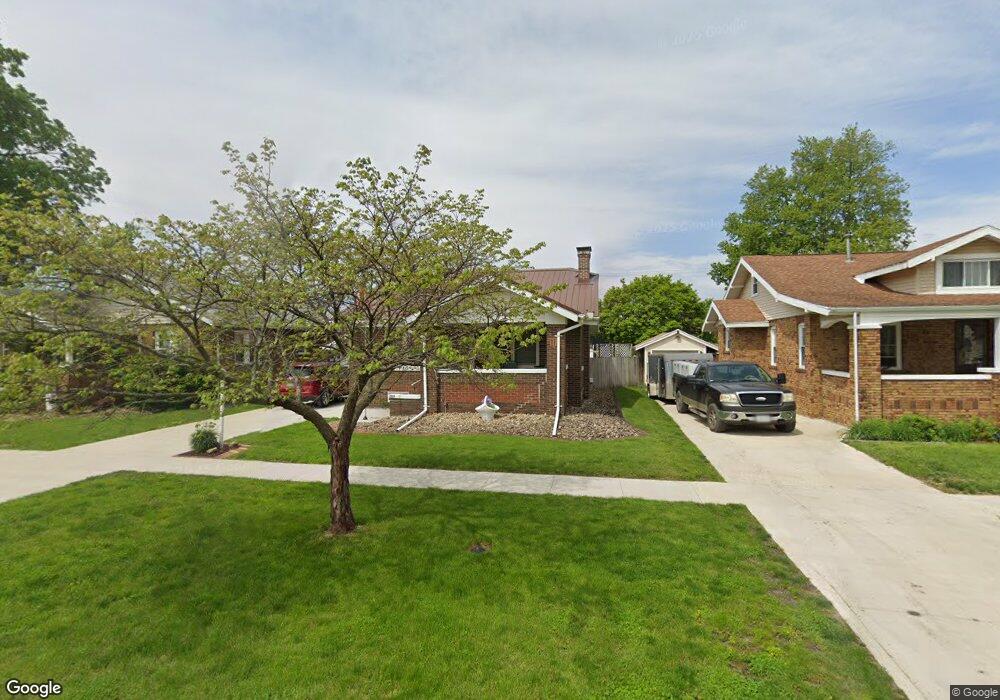 1317 S 17th St, Mattoon, IL 61938 - photo 1