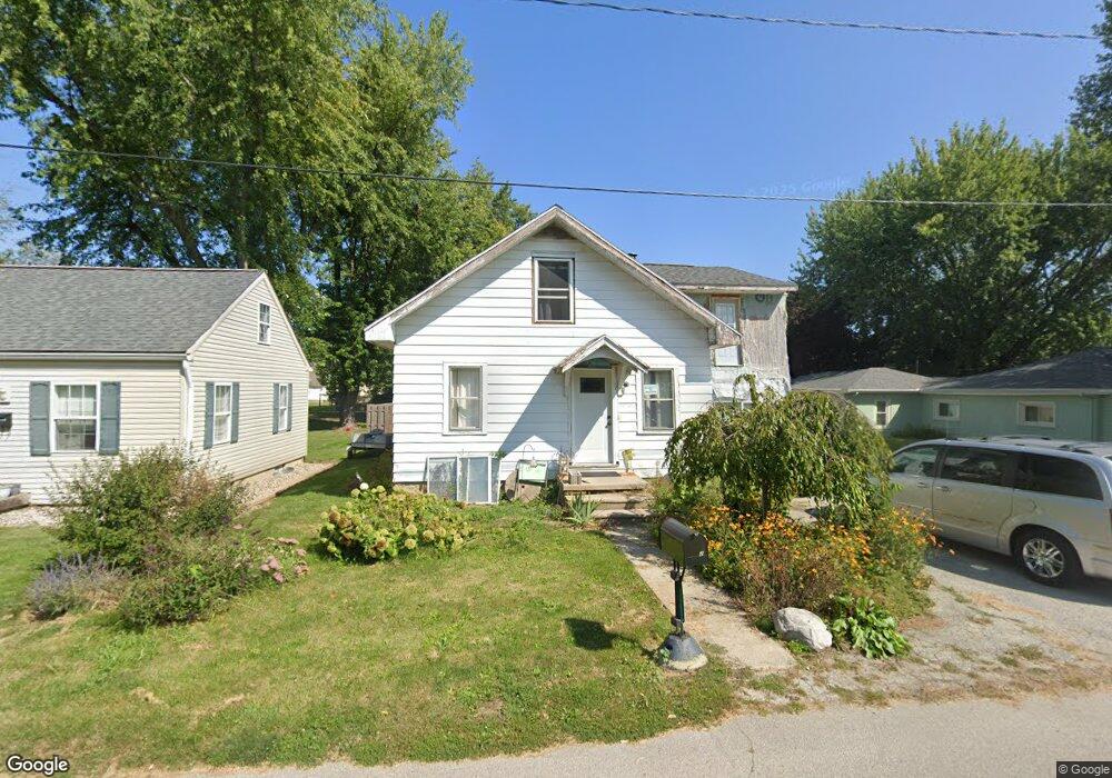 422 W Walnut St, Greentown, IN 46936 - photo 1