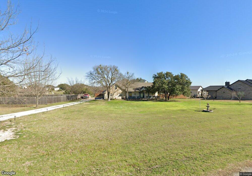 2105 Tree Top Ct, Granbury, TX 76049 - photo 1