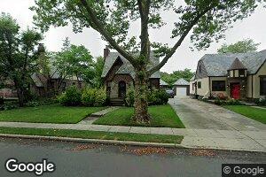 81 Cambridge Ave, Garden City, NY 11530