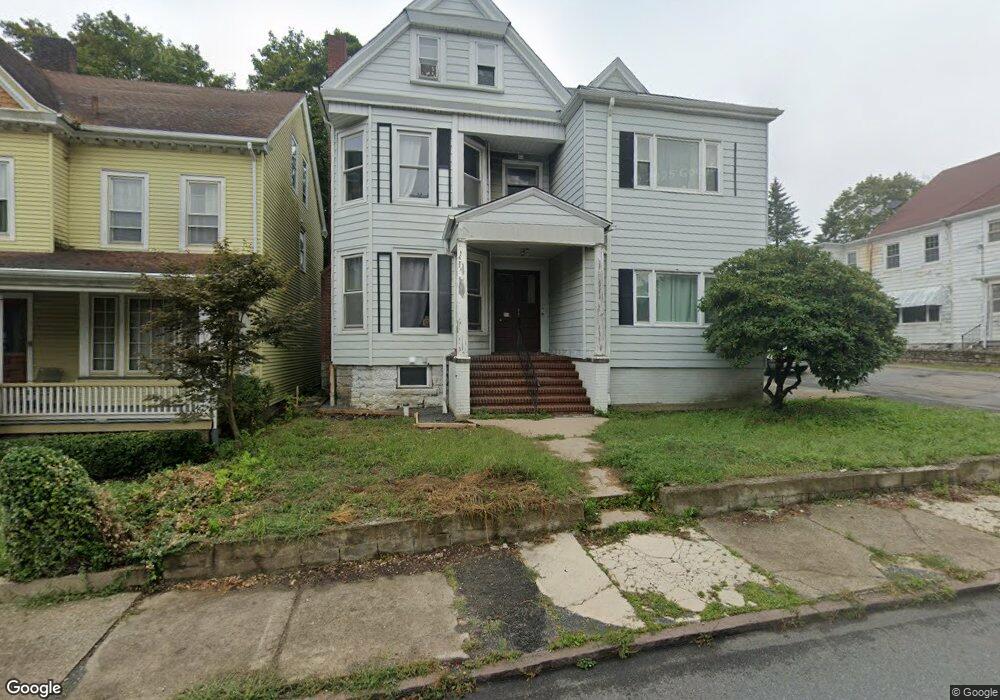 210 N Laurel St, Hazleton, PA 18201 - photo 1