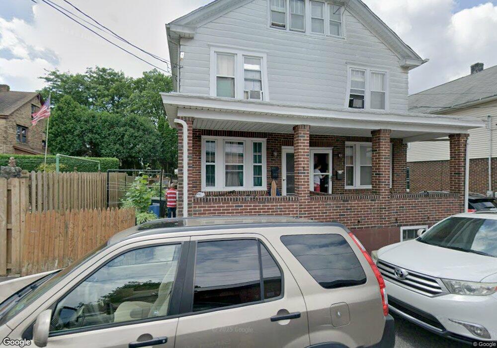 30 E Hawthorne St, Hazleton, PA 18201 - photo 1
