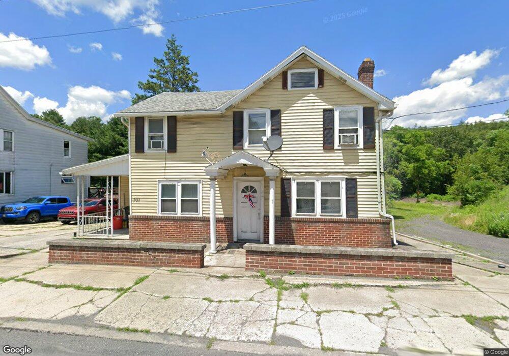 101 W Water St, Coaldale, PA 18218 - photo 1