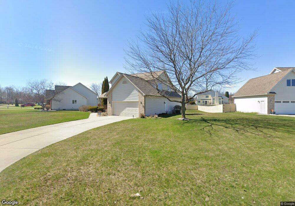 2313 Stepping Stone Pass, Flushing, MI 48433 - photo 1
