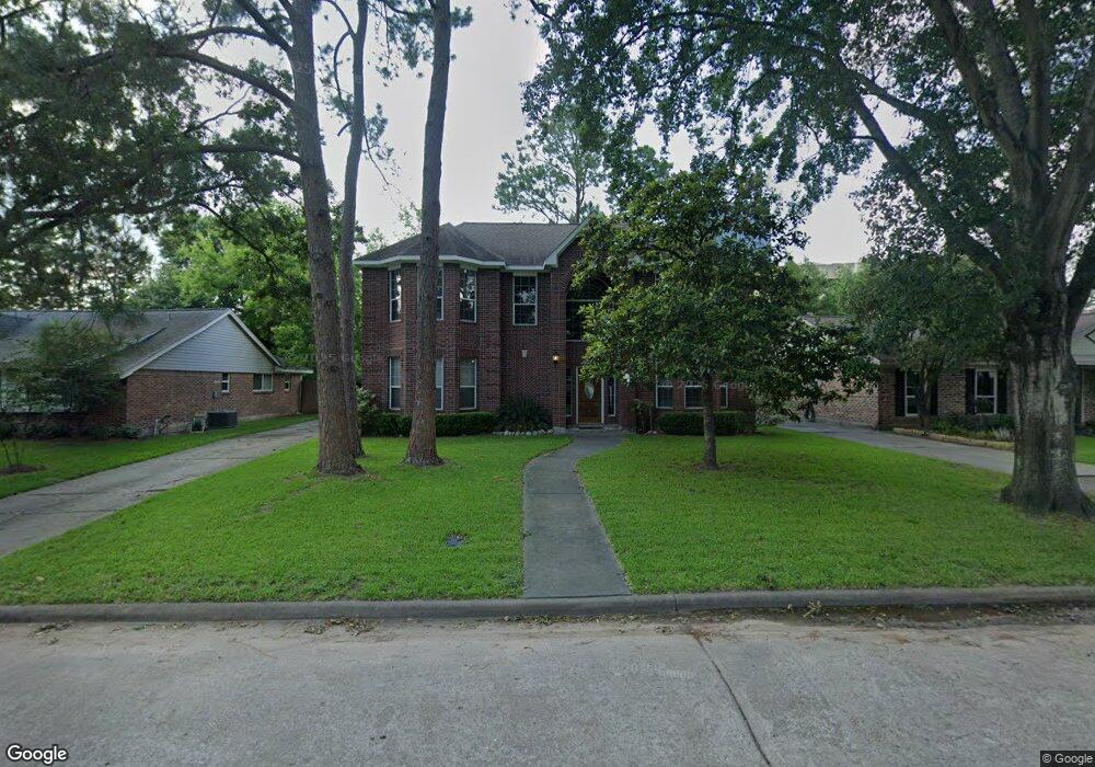 14114 Britoak Ln, Houston, TX 77079 - photo 1