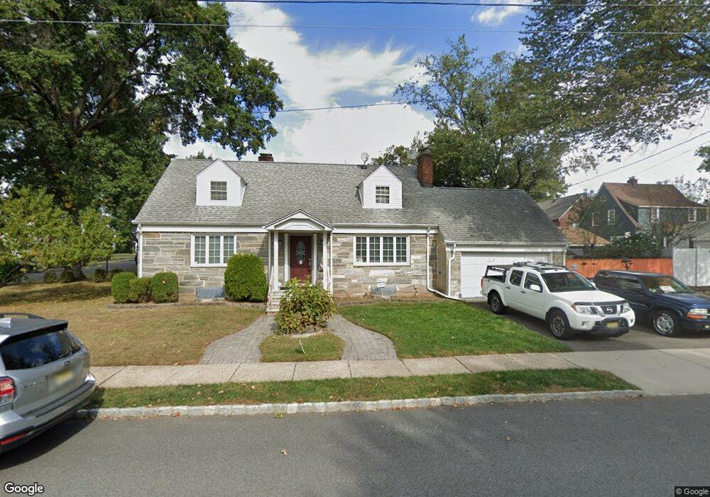 491 Twin Oaks Rd, Union, NJ 07083 - photo 1