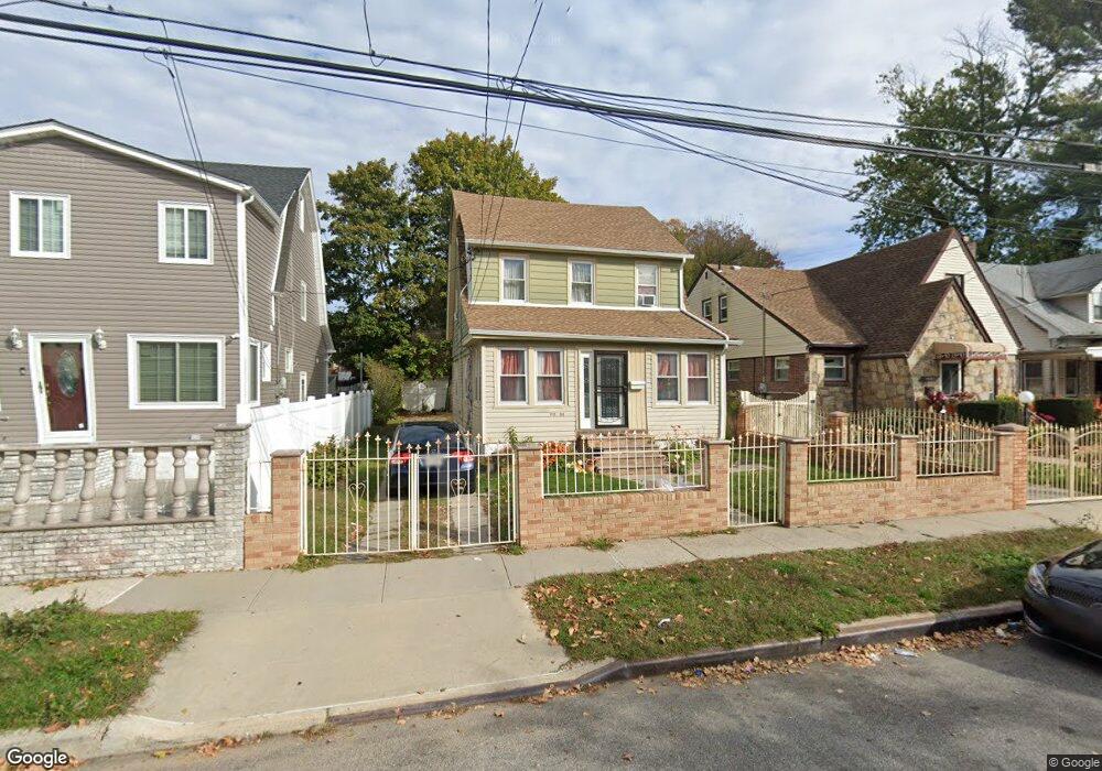 173-39 124th Ave, Jamaica, NY 11434 - photo 1