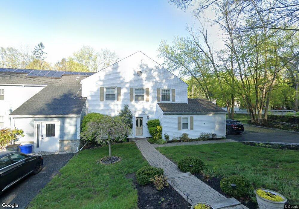 4 Ash Rd, Briarcliff Manor, NY 10510 - photo 1