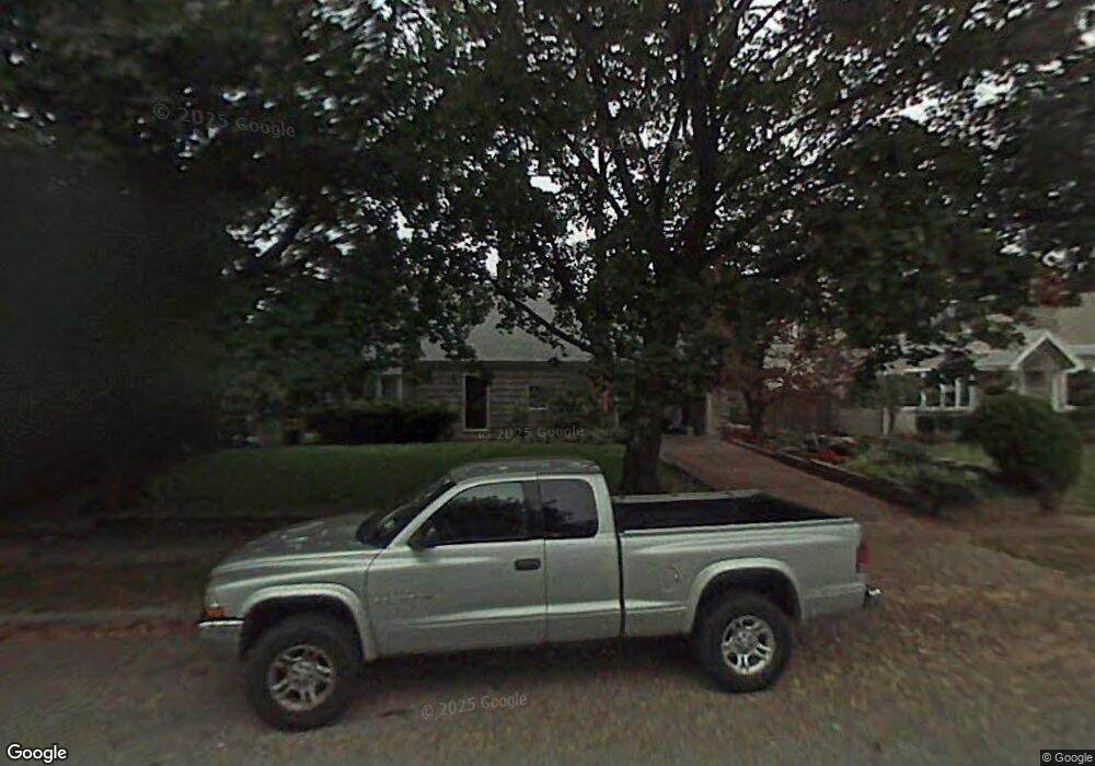 43 Clay Ln, Levittown, NY 11756 - photo 1