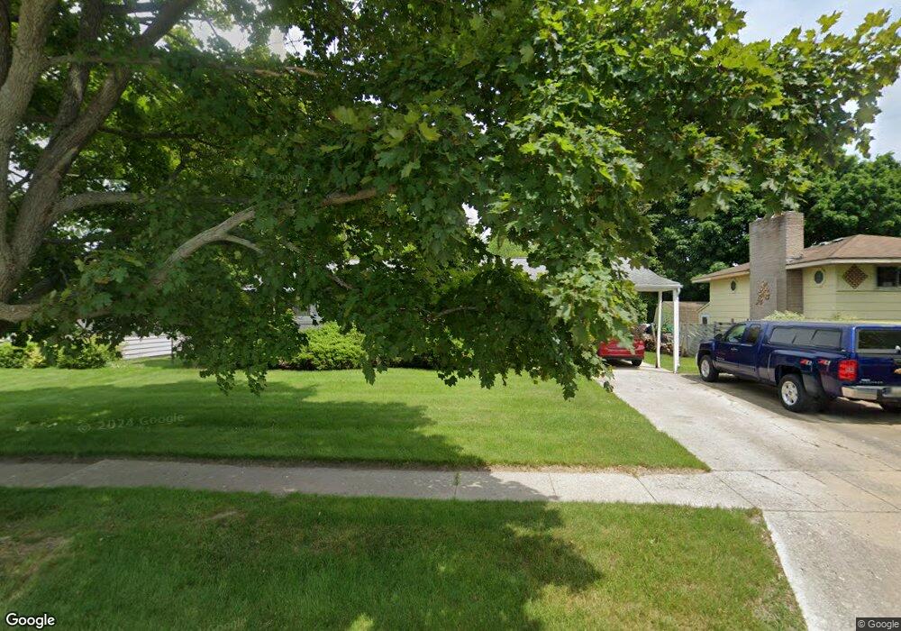 440 Ottawa Dr, Oscoda, MI 48750 - photo 1