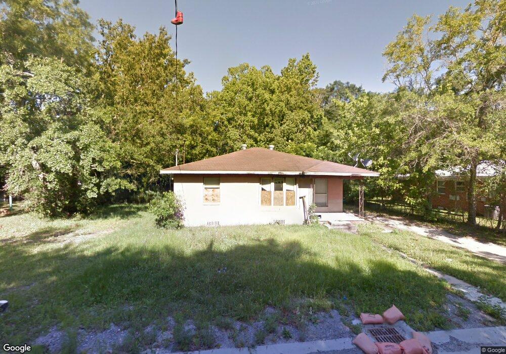 225 Graham Ave, Biloxi, MS 39530 - photo 1