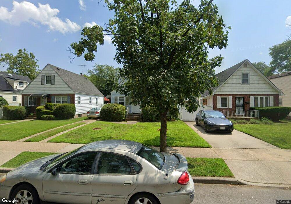 26812 78th Ave, Glen Oaks, NY 11004 - photo 1