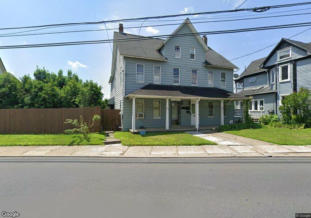 312 E Walnut St, Nazareth, PA 18064 - photo 1