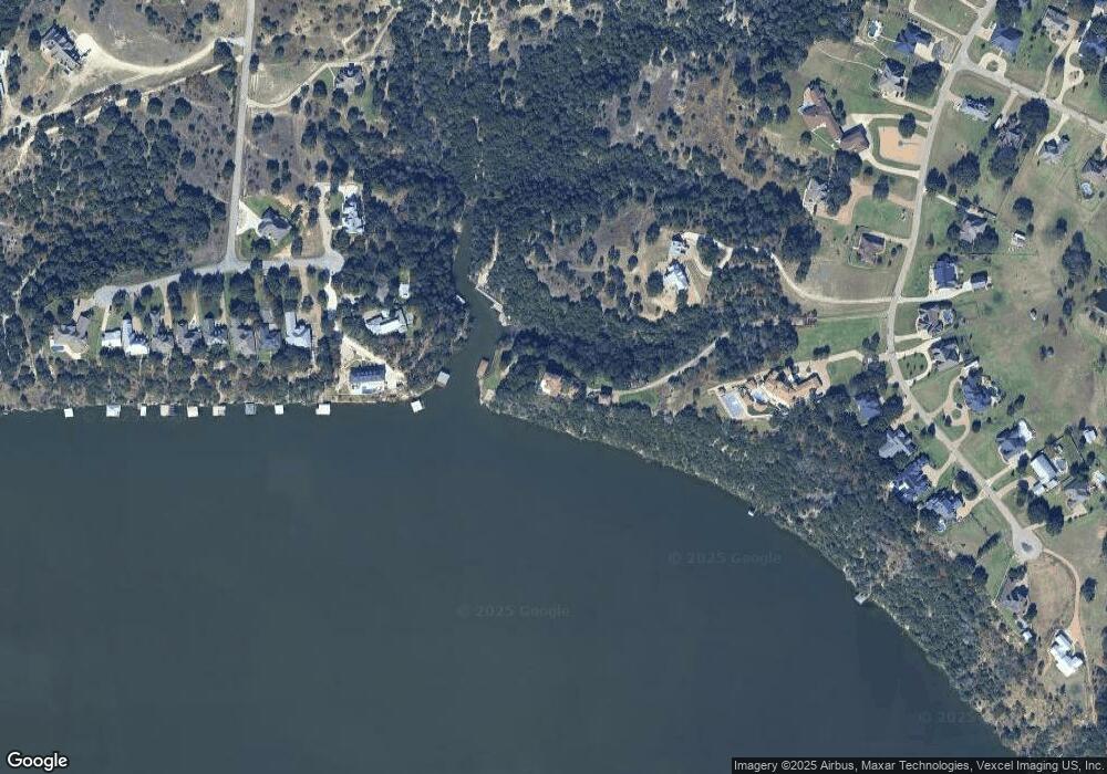 2100 Tree Top Ct, Granbury, TX 76049 - photo 1