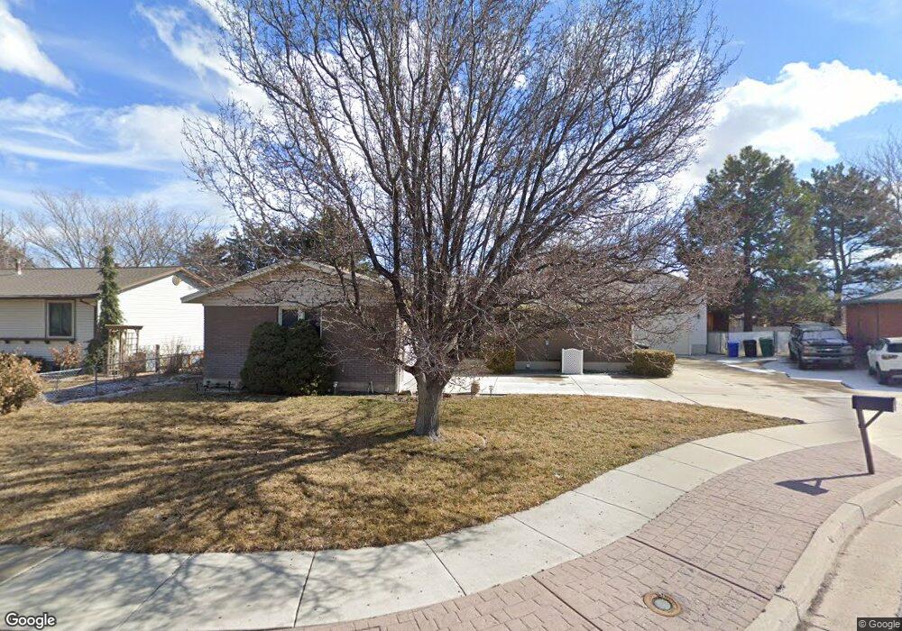 6897 Harvest Cir, West Jordan, UT 84084 - photo 1