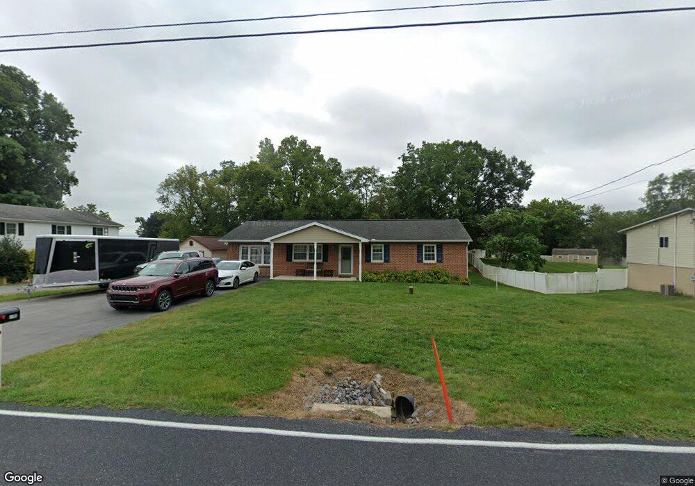 1164 East Ave, Waynesboro, PA 17268 - photo 1