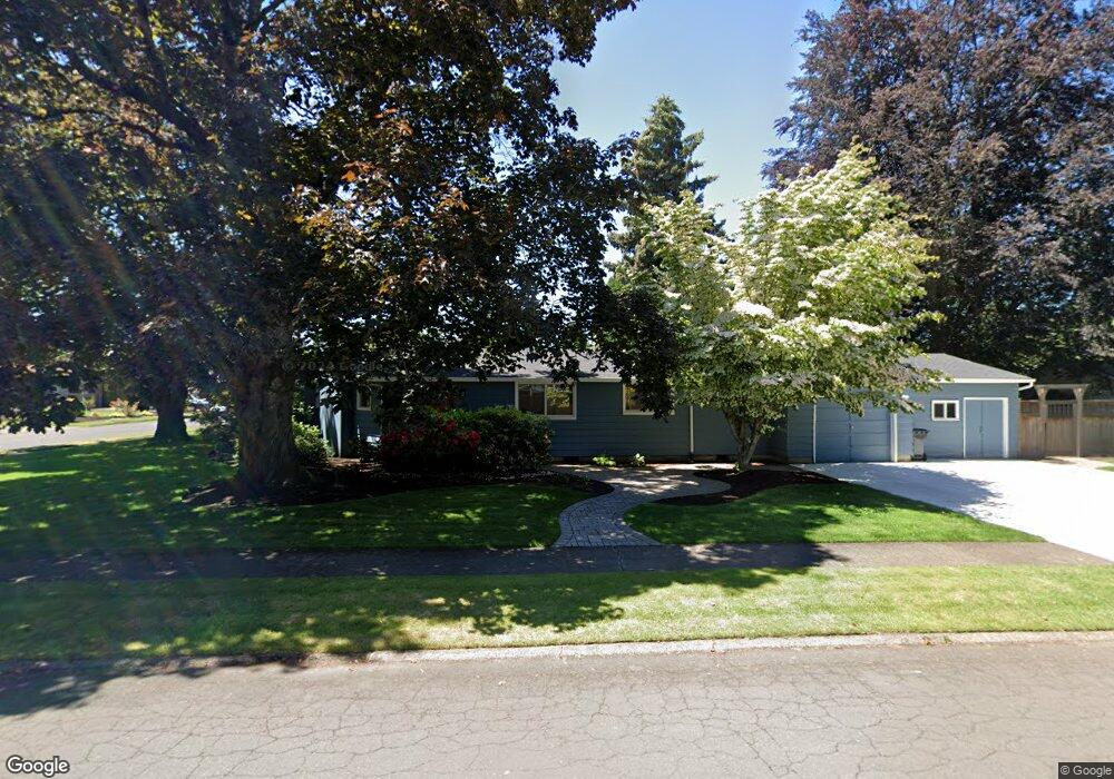 210 Walnut Ln, Eugene, OR 97401 - photo 1