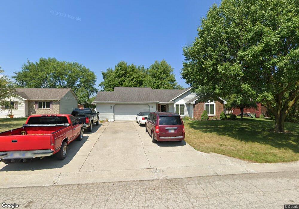 1432 Ridgewood Ln, Bluffton, IN 46714 - photo 1