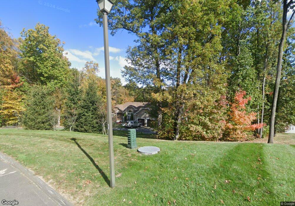 176 Laurelwood Dr, Southington, CT 06489 - photo 1