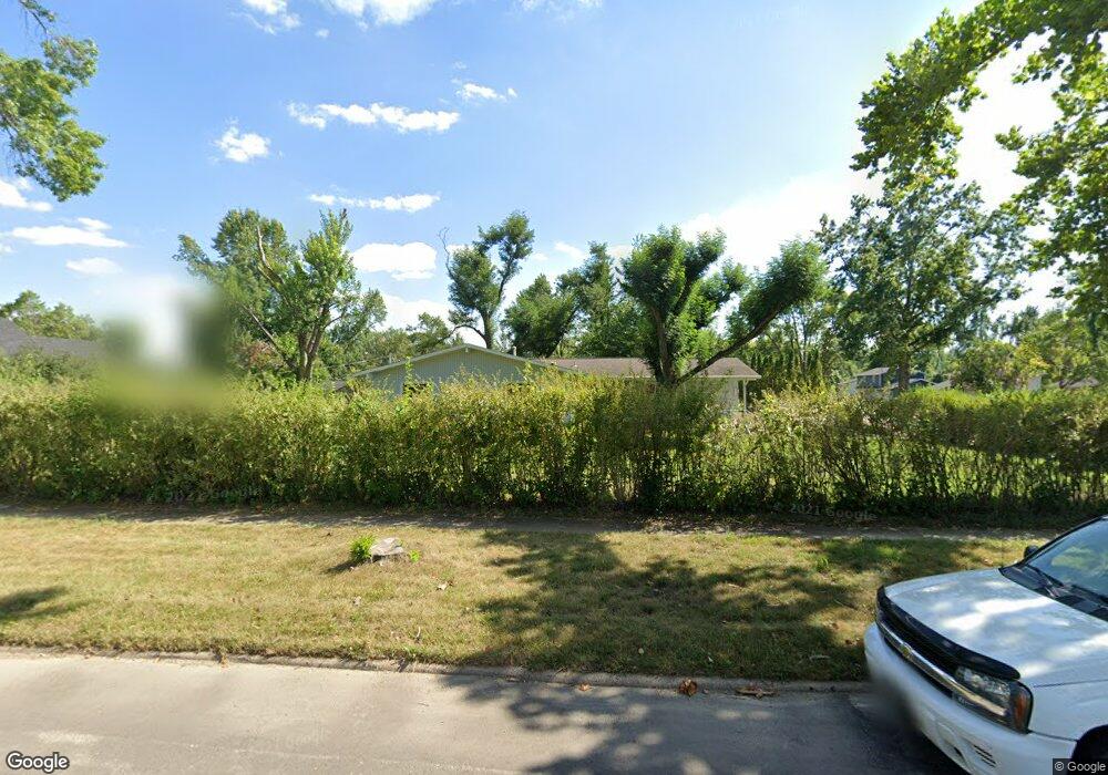 4221 Fox Meadow Dr SE, Cedar Rapids, IA 52403 - photo 1