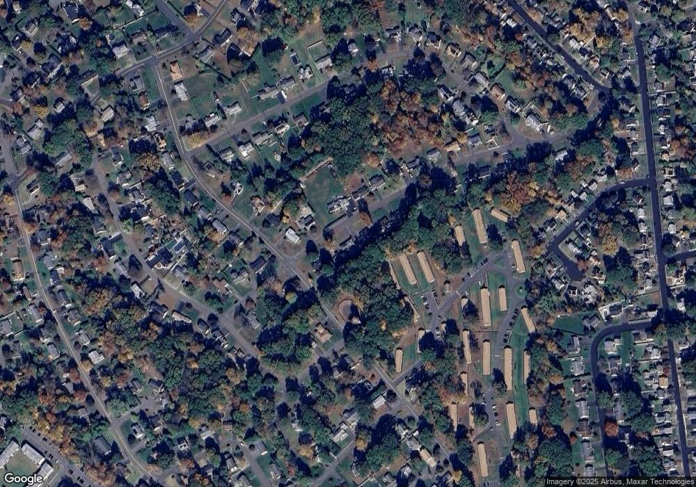 120 Birch Ln, Naugatuck, CT 06770 - photo 1