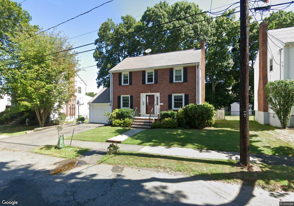 69 Gulliver St, Milton, MA 02186 - photo 1