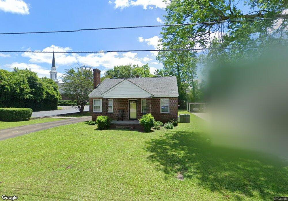 619 Lee Ct, Camden, SC 29020 - photo 1