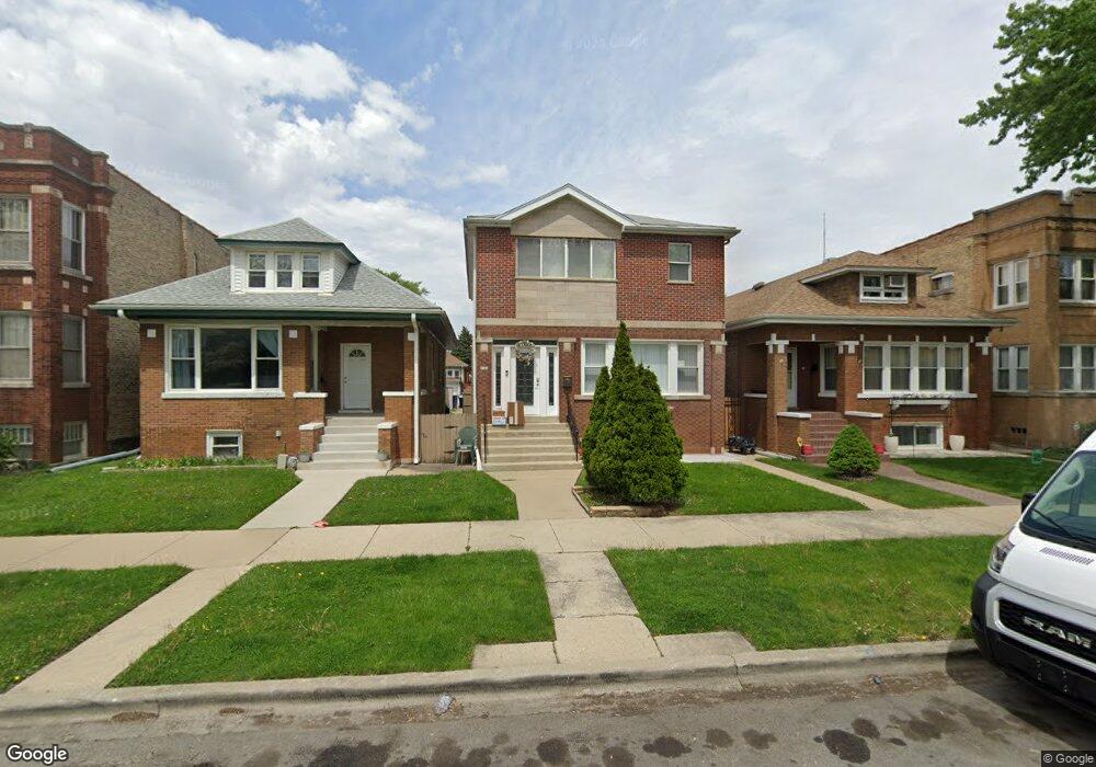 5114 W Oakdale Ave, Chicago, IL 60641 - photo 1