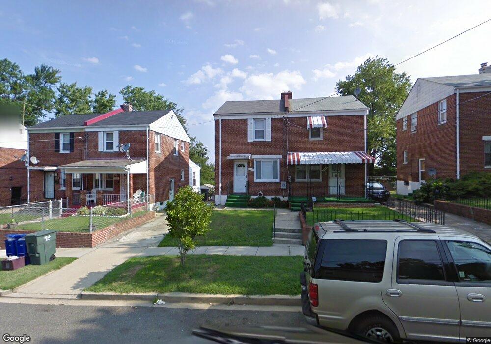 5422 C St SE, Washington, DC 20019 - photo 1