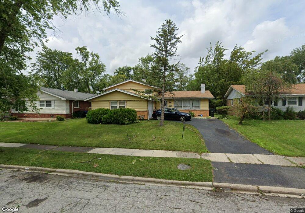 3314 Maple Ln, Hazel Crest, IL 60429 - photo 1
