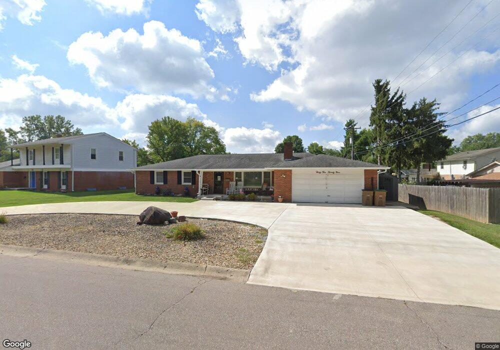 3529 Lantern Ln, Columbus, IN 47203 - photo 1