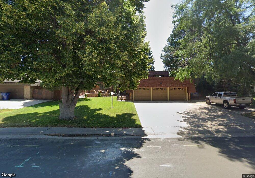 454 Oswego St, Aurora, CO 80010 - photo 1