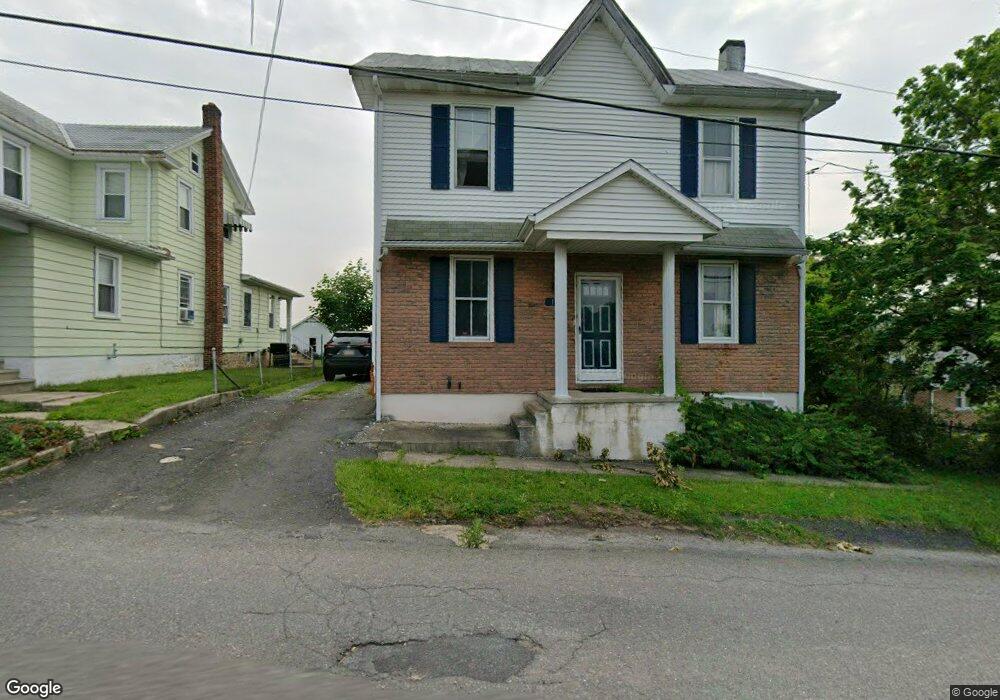 17 S Market St, New Ringgold, PA 17960 - photo 1